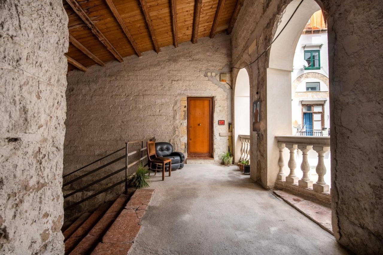 Vittorio Emanuele Apartment With Terrace By Wonderful Italy Palermo Kültér fotó