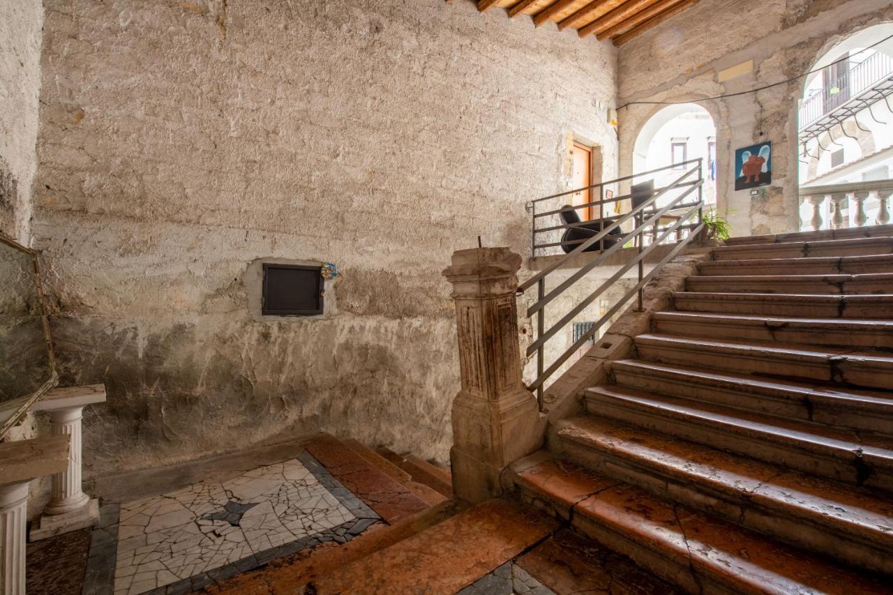 Vittorio Emanuele Apartment With Terrace By Wonderful Italy Palermo Kültér fotó